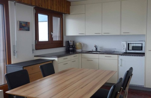Nendaz Apartment | Pleasant apartment with balcony