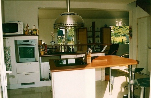 La Vicomte-sur-Rance House | Pleasant, bright house with large enclosed garden for your pets.