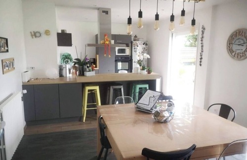 Sene House | Pleasant family home Gulf of Morbihan near coastal road