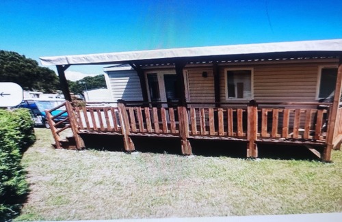 Marseillan Ski Chalet | Pleasant mobile home in a campsite