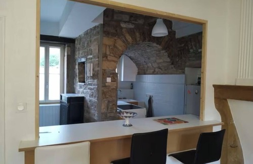 Talant Apartment | Pleasant, quiet apartment on the heights of Dijon, panoramic view 100m away!