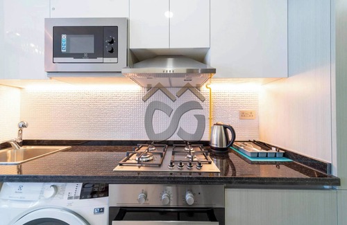 Motor City Apartment | Pleasant Studio in Danube Miraclz,arjan