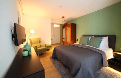 Haarlemmerbuurt House | Pleasant Studio in the City Center