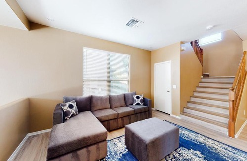 Surprise Farms House | Pleasant Surprise