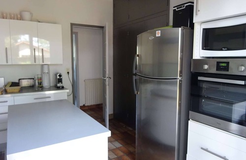 Biscarrosse Plage Apartment | Pleasant villa on a fenced and wooded plot