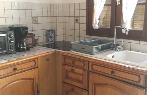 Calcatoggio House | Pleasant village house