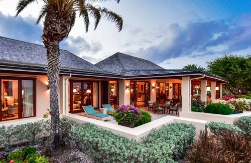 Long Island House | *Please Enquire* Specials available. Stunning new 7 bedroom Estate Home in Jumby Bay on the beach