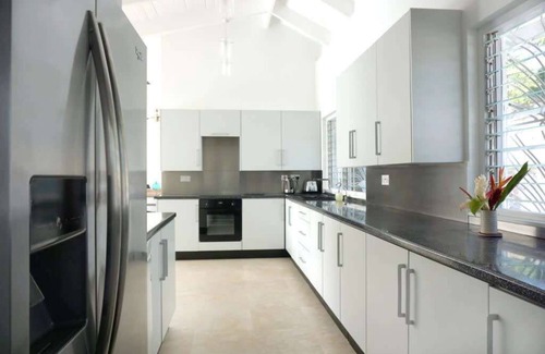 Saline Point Villa | Please Inquire Before Booking – Luxury Villa