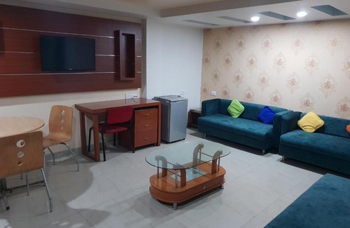Maharana Pratap Nagar Hotel | Pleasure Inn