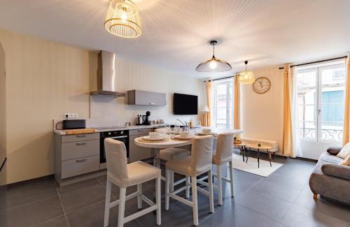Bastide Saint-Louis Apartment | Plein centre - climatisé - à proximité cité médiévale