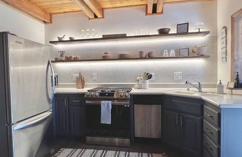Big Bear City Cabin | Plug in to the peace, joy, and Zen at this modern Modified A-Frame Cabin!