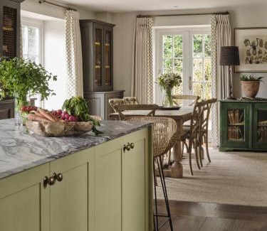 Lickfold House | Plum House