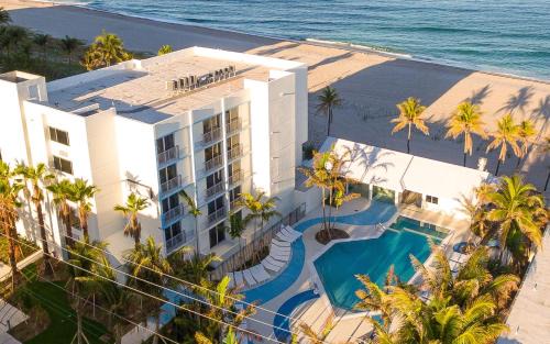 Lauderdale-by-the-Sea Hotel | Plunge Beach Resort
