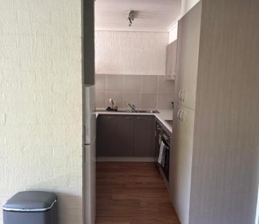 Kingston Apartment | Plush 2 bedroom apartment Kingston