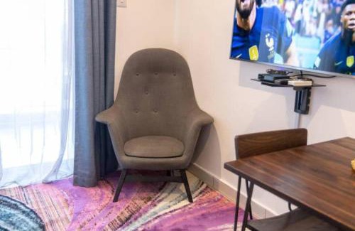 Cantonments Apartment | Plush Studio @Embassy Gardens