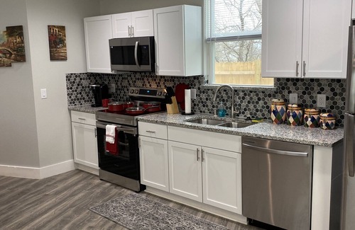 Fort Worth House | Plush Two-Story near TCU, Downtown Ft. Worth Entertainment, Restaurants