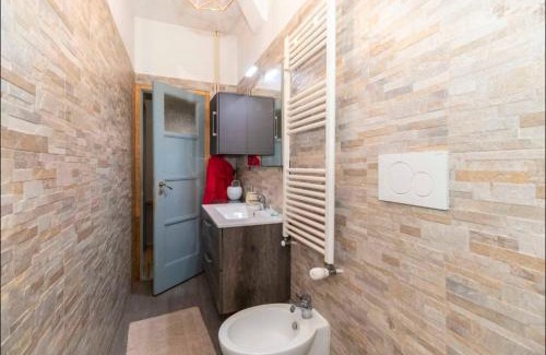 Venaria Reale Apartment | PM 61 Via Sciesa Guest House