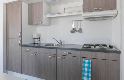 Ommel Resort | PM Prinsenchalet - Three Bedroom Resort, Sleeps 6