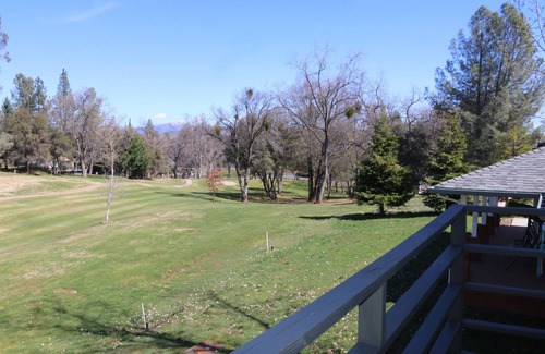 Groveland Condo | PML Condo! 30 minutes from Yosemite National Park!