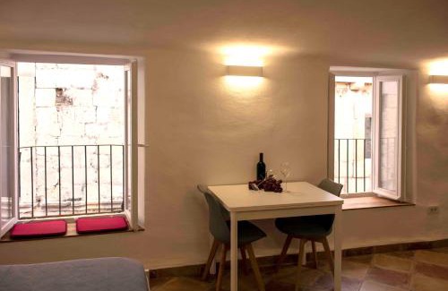 Dubrovnik Old Town Apartment | Pocco Andante