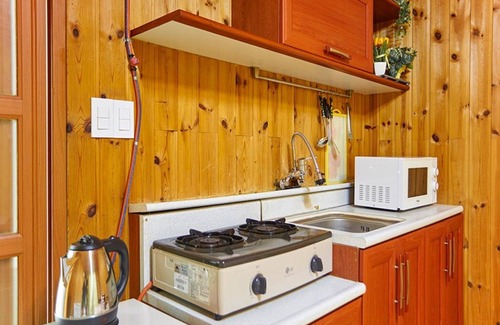 Pocheon House | Pocheon Blooming Hill Pension