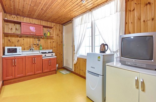 Pocheon House | Pocheon Blooming Hill Pension
