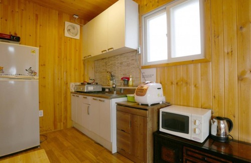 Pocheon House | Pocheon Rose Garden Pension