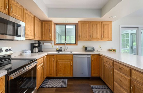 Pocono Pines House | Pocono Escape | Style & Serenity