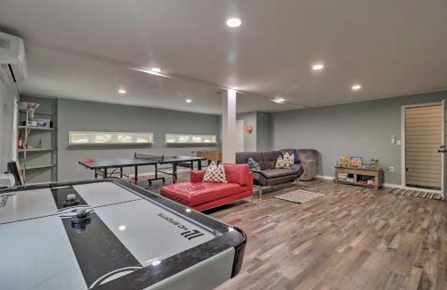 Stroudsburg House | Pocono Home with Hot Tub, Fireplace, and Game Room!