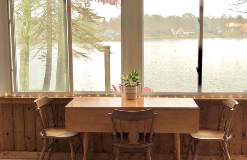 Penn Lake Park House | Pocono Lakefront Cabin