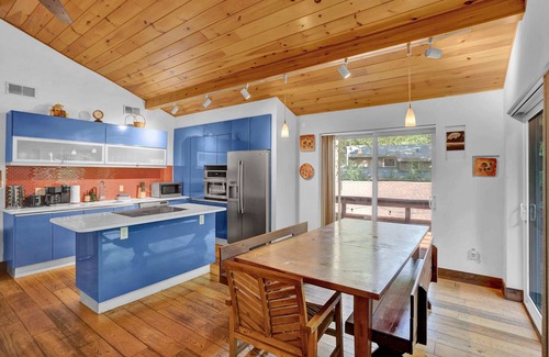 Blakeslee Cabin | Pocono Log Cabin - Hot Tub, Movie Room & Firepit