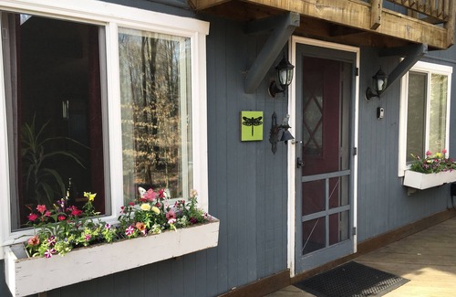 Pocono Pines Ski Chalet | Pocono Vacation Cottage in Lake Naomi- Long term rental in a quiet neighborhood