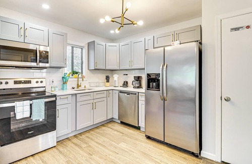 Tobyhanna Cottage | Poconos Family Home w/Lake Access & Game Room