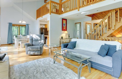 Bushkill House | Poconos Getaway: Indoor Pool, Walk to Chair Lift!
