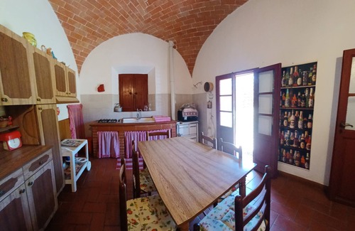 Legoli House | POD.NATALINO Farmhouse between woods and reality in the land of the Giantsnn