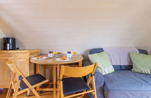Llangammarch Wells House | Pod2 Kingfisher Powys River Glamping Pods Builth Wells Wales