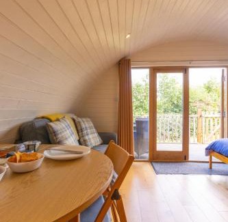 Llangammarch Wells House | Pod3 - Powys River Pods - Pet Friendly Glamping Pod Builth Wells Powys Wales