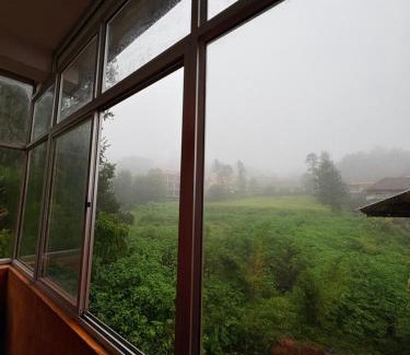 Stuart Hill House | Podanolana residency