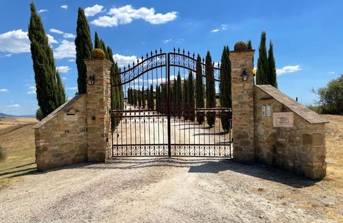 Montecatini Val di Cecina Apartment | Podere Le Volpaie - Arancia