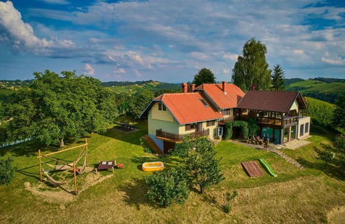 Ljutomer House | Podhamer by Interhome