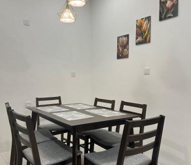 Taman Charming Apartment | Podium 7pax@AEON Mall Kuching