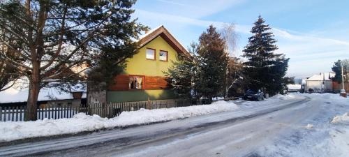 Strba House | Podkrovie v zeleni - privat