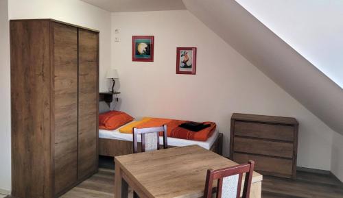 Trebon Apartment | Podkrovní garsonka