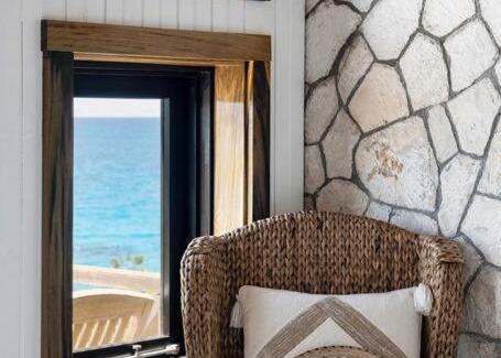 Orange Bay Villa | Poetreef Villa - Waterfront Cut Stone Luxury