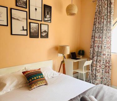 Koregaon Park Apartment | Poetry: Pvt Studio in Koregaon Park . AC WiFi SmartTv