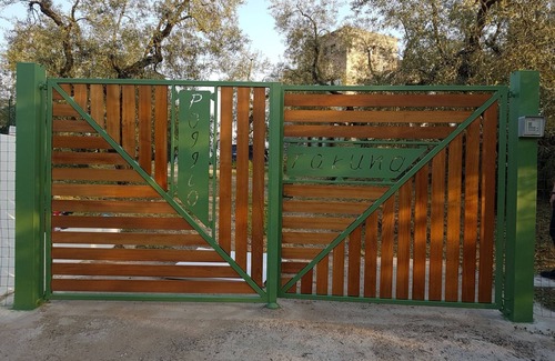 Itri Villa | POGGIO TAKUNA swimming among the olive trees. and more! !