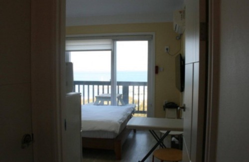 Pohang House | Pohang Hwajin Beach Pension