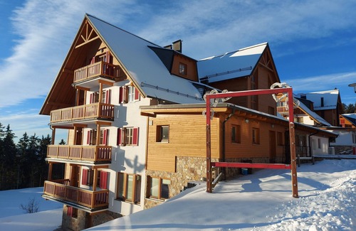 Hocko Pohorje Apartment | Pohorje Village Wellbeing Resort – Forest Apartments Videc