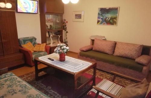 Salakas House | Poilsio kambariai Salake