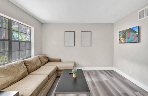 Harbordale Apartment | Poinciana Getaway 1BR Apartment Near FLL Airport